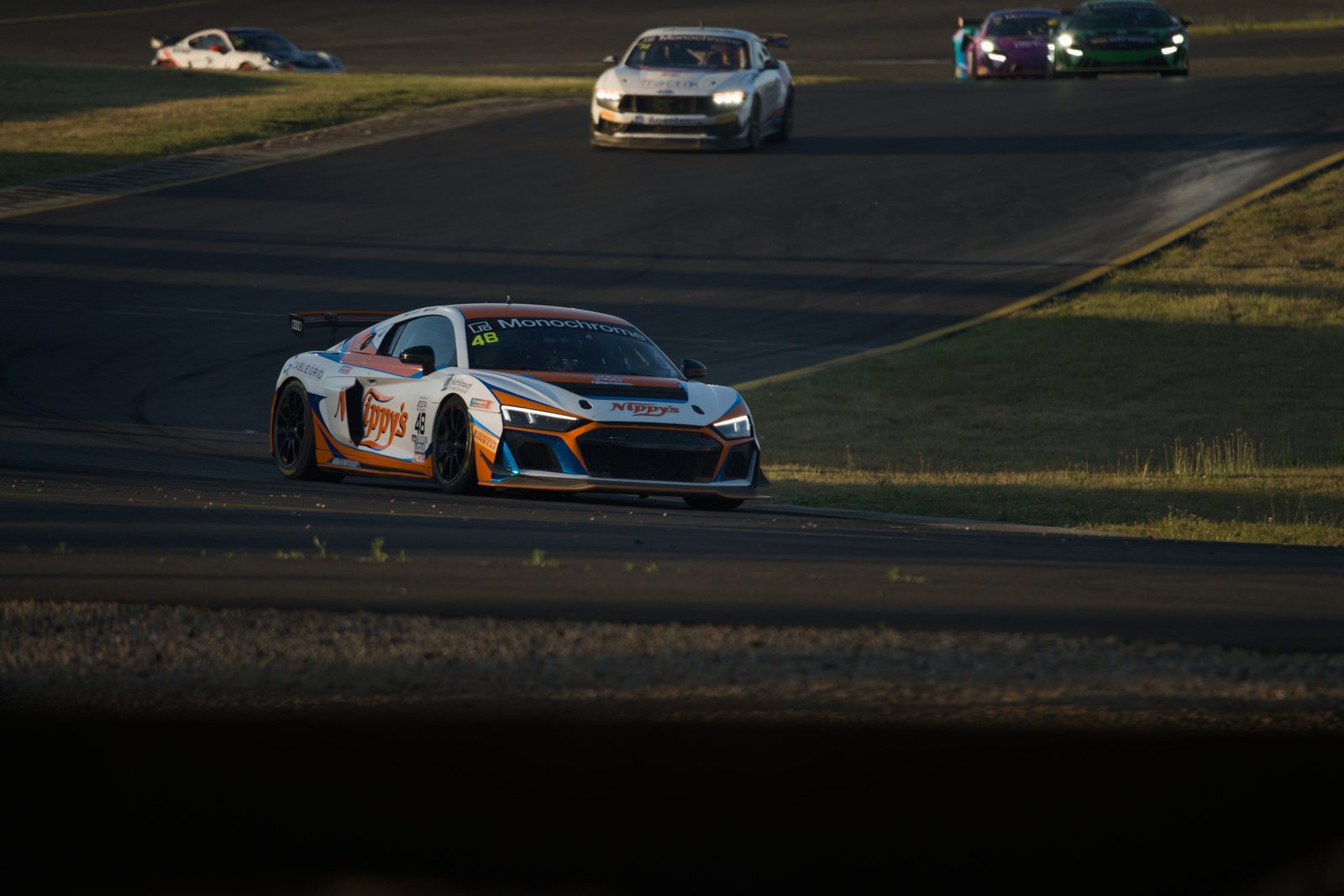 GT3 field through a corner